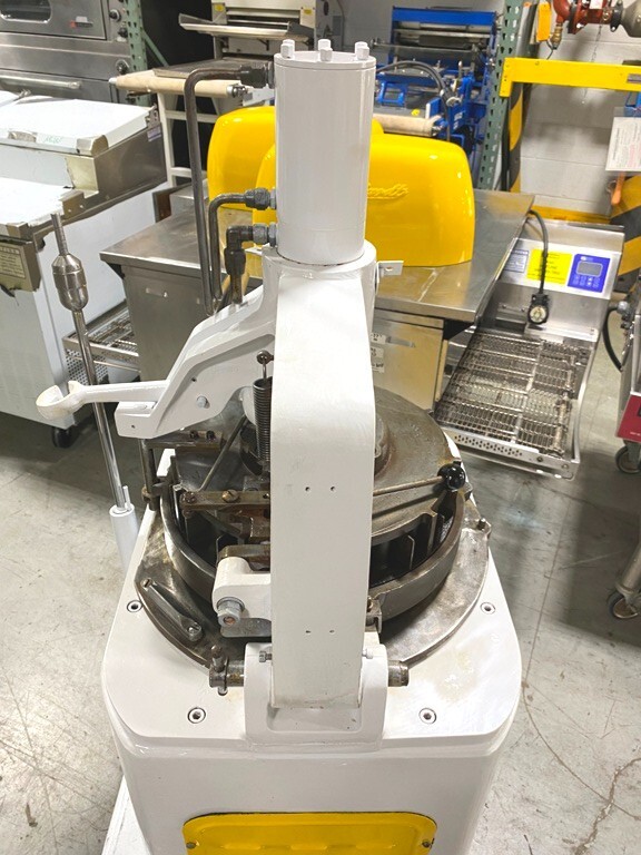Dough Divider & Rounder/ Eberhardt OP3U-1703 Automatic Divider/ 220V-1F