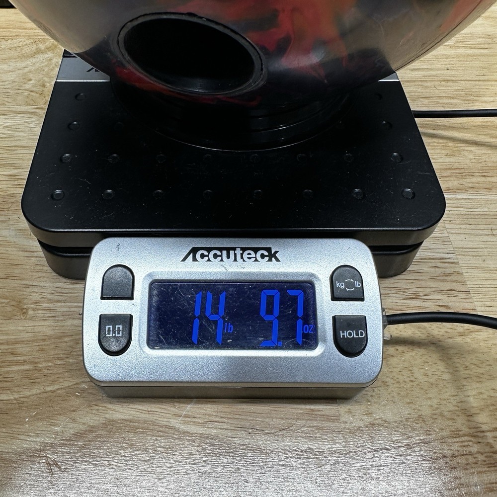 Track 912T Bowling Ball 14.5 lbs Red Solid Reactive Asymmetric Single Drill