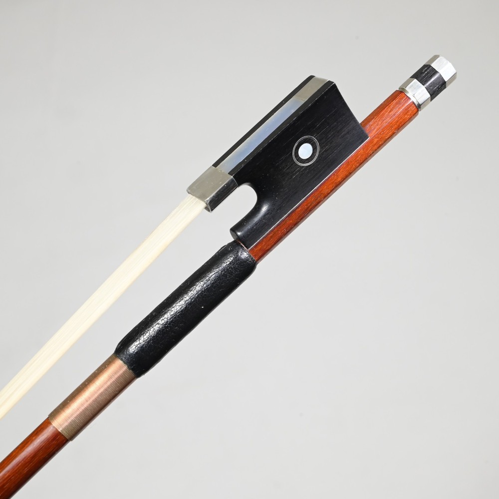 T. SUGITO Advanced Violin Bow, 4/4, Japan - Select Pernambuco