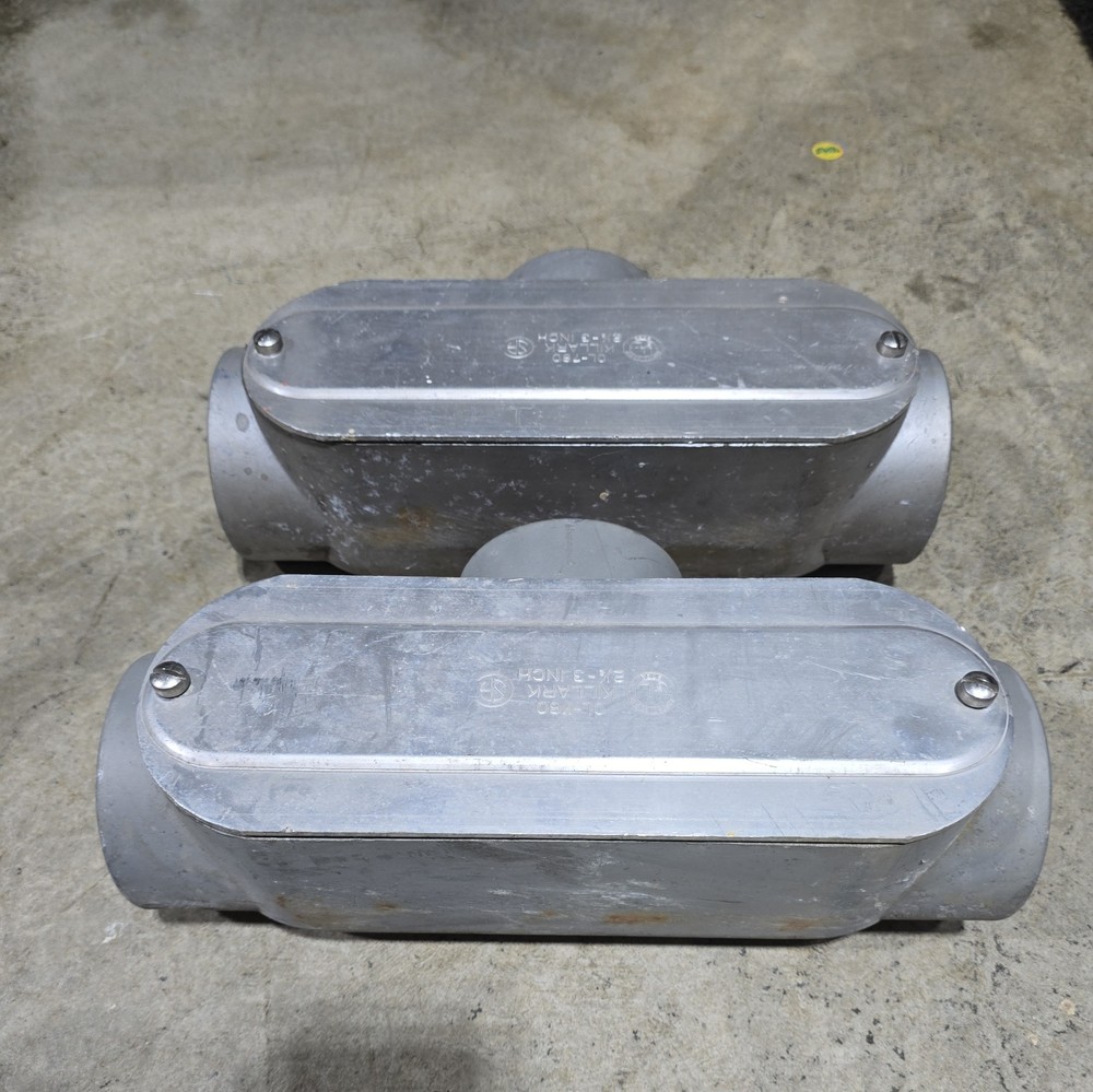 Killark OL-780 - T Condulet Fitting - 2-1/2" - 3"