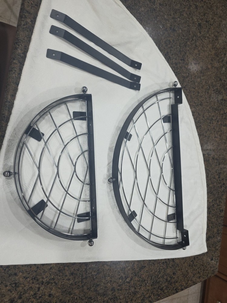 Bed Bath & Beyond, Range Kleen Wall Mount Pot & Pan Rack - Matte Black W Hooks