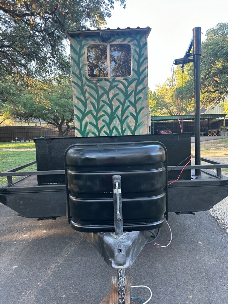 Deer Blind-all-in-one trailer