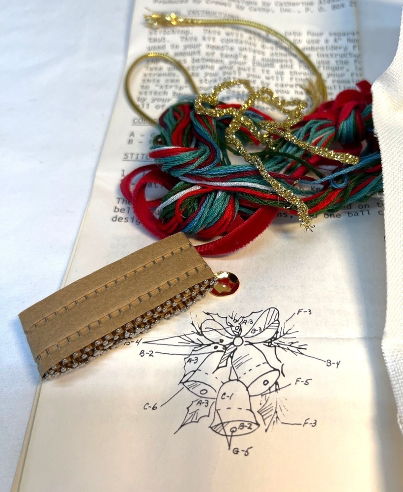 Christmas Embroidery Ornaments Kit Complete