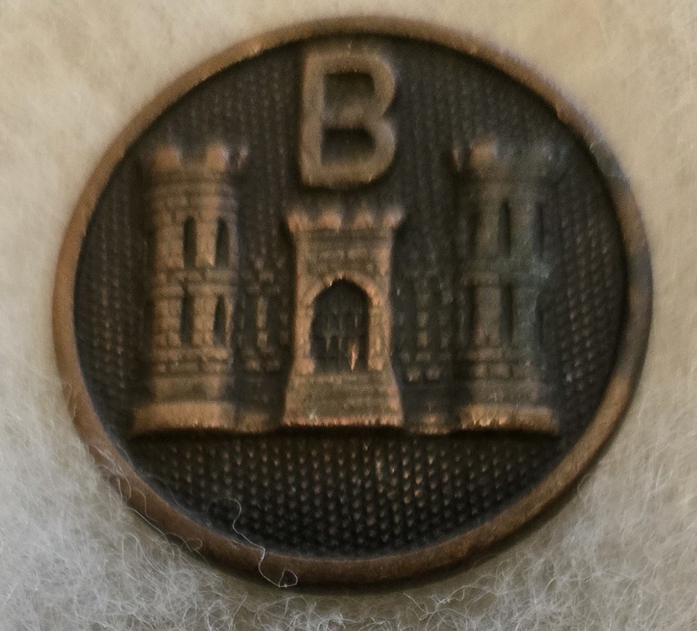 WW1 US Engineer "B" Company Collar Disc with nut