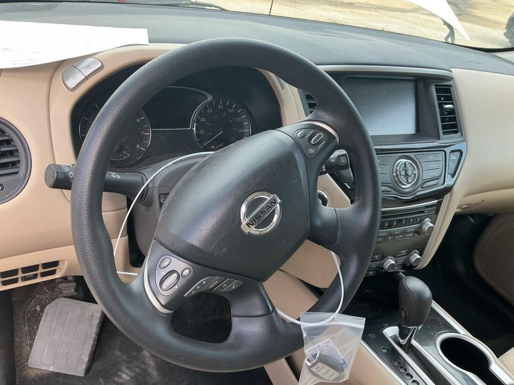 PATHFINDR 2017 Glove Box 4994777