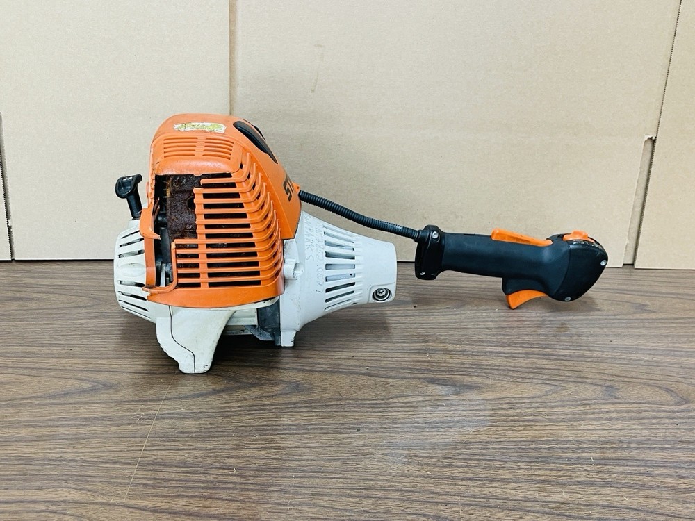 STIHL FS110R String Trimmer Engine Head For Parts / Project Read Notes Valves 🛠
