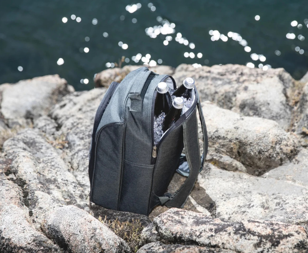 PT-Colorado Picnic Cooler Backpack--Includes Service for 2 + Section for 20 cans