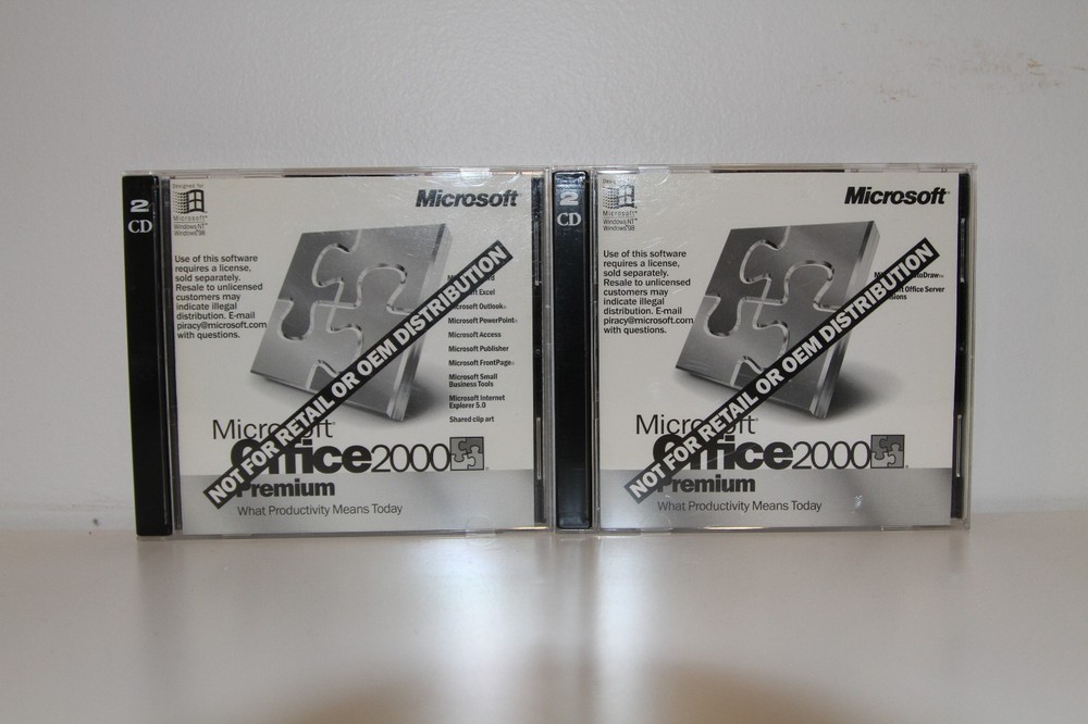 Used Microsoft Office 2000 Premium CD w/ key