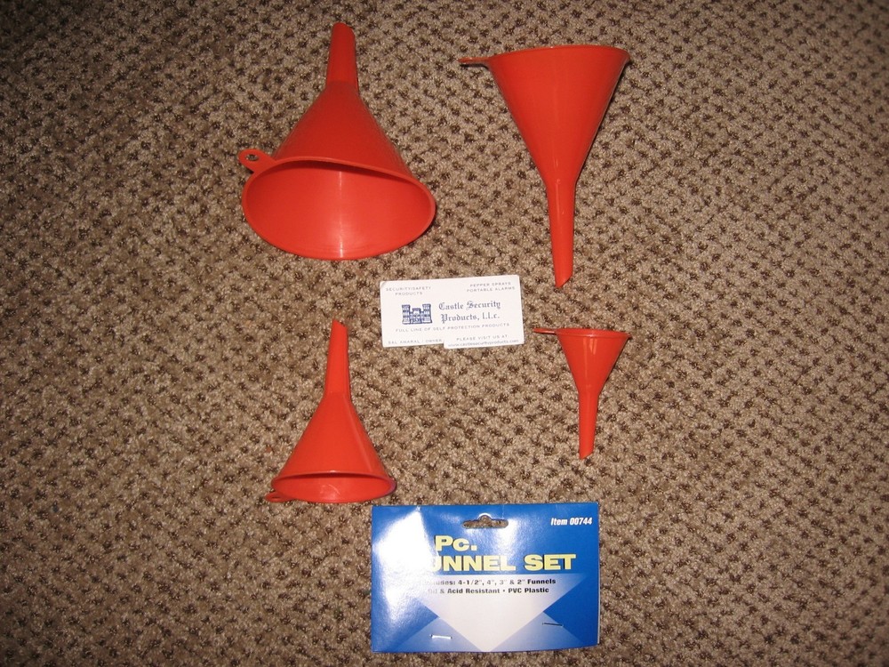 MULTI-PURPOSE  FUNNEL SET     FREE USA S&H