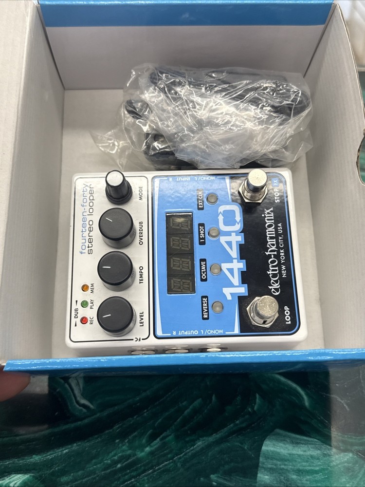 Electro-Harmonix 1440 Stereo Looper
