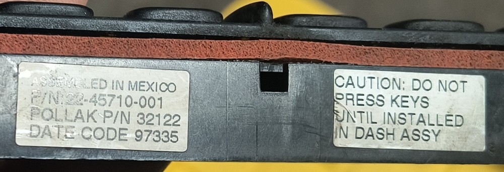 FREIGHTLINER 22-45710-001 KEYPAD-8 BUTTON