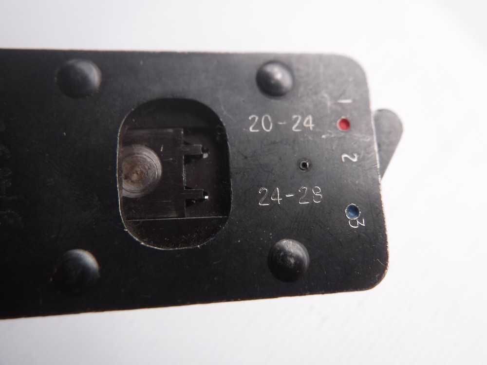 AMP 90302-1 Hand Crimp PP1237