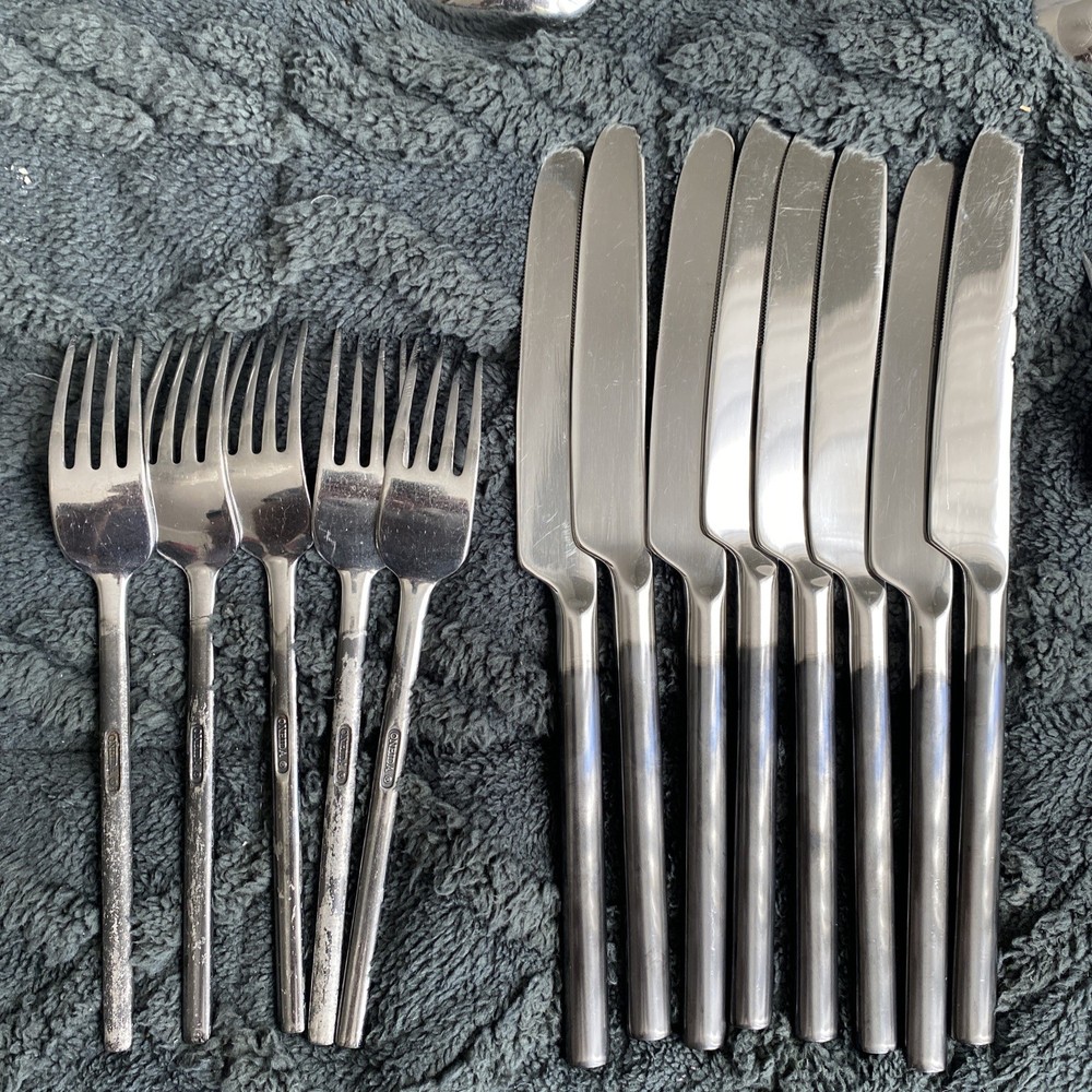 Oneida Raven 29pc Stainless Steel Flatware Set Fork Spoon Knife