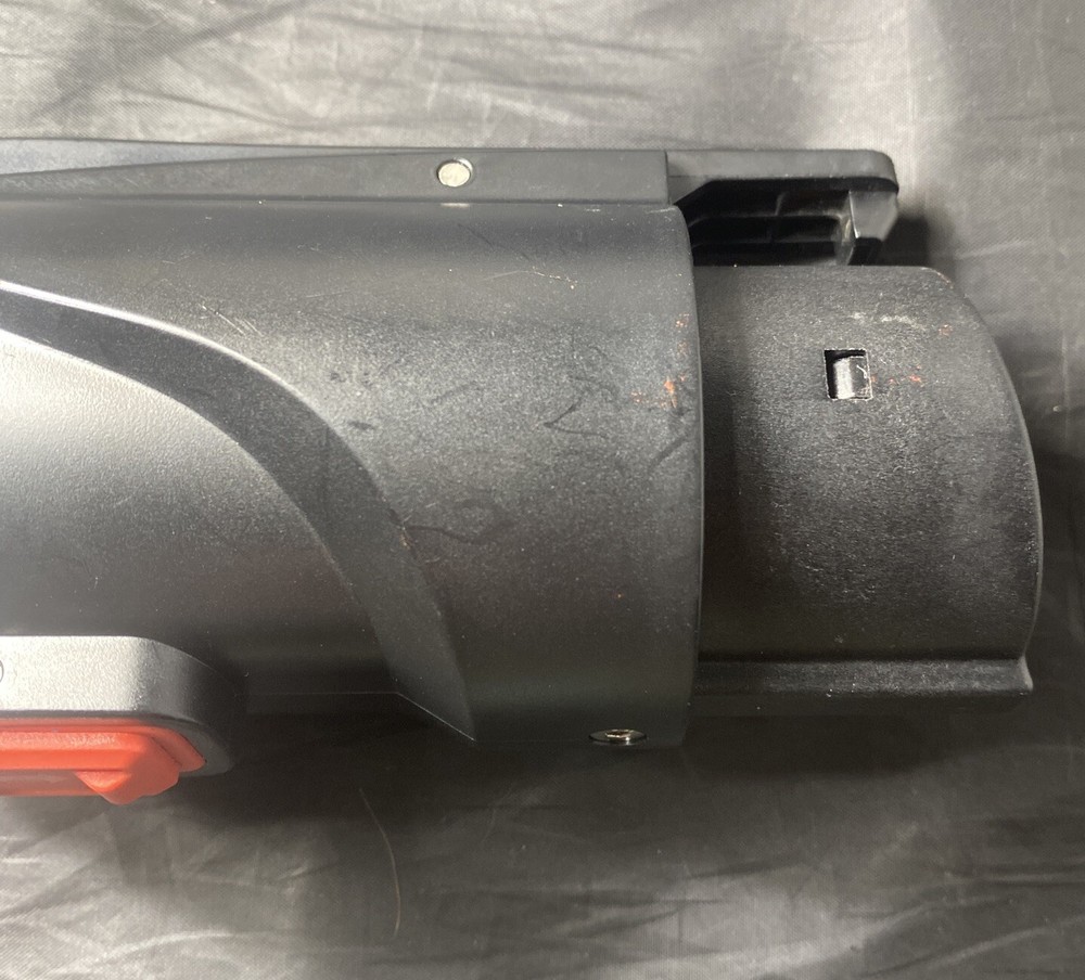 SEGUMA Tesla To J1772 adapter