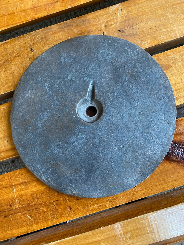 VINTAGE FRUIT PRESS 4 QT SMALL PLATE