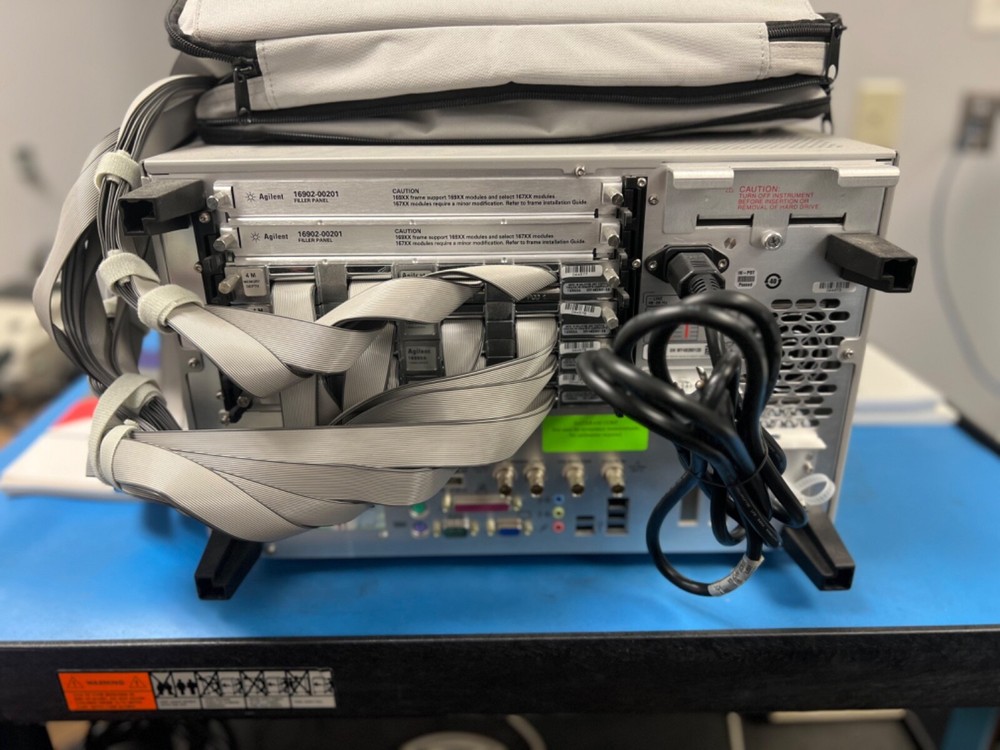 Agilent 16902B Modular Logic Analysis System Mainframe w/Cables