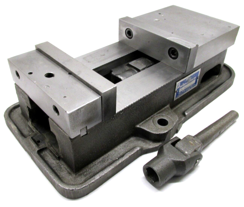 KURT ANGLOCK 6" MILLING MACHINE VISE w/ JAWS & HANDLE - #D60