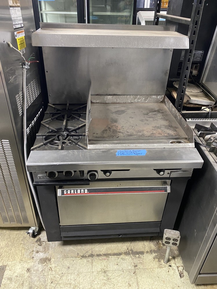 Garland 2 Burner Range W/36” Gas Griddle, Immaculate!