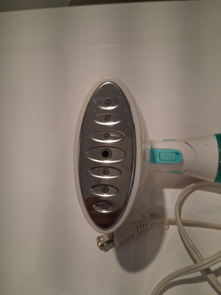 Essential Portable Steamer