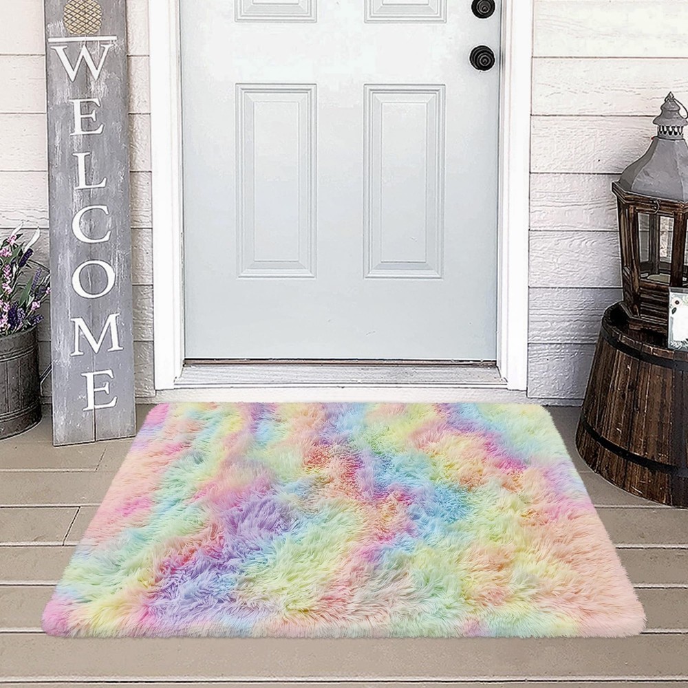 JiaoBaba Small Fluffy Rainbow 2' x 3' (Rectangular), Tie-dyed