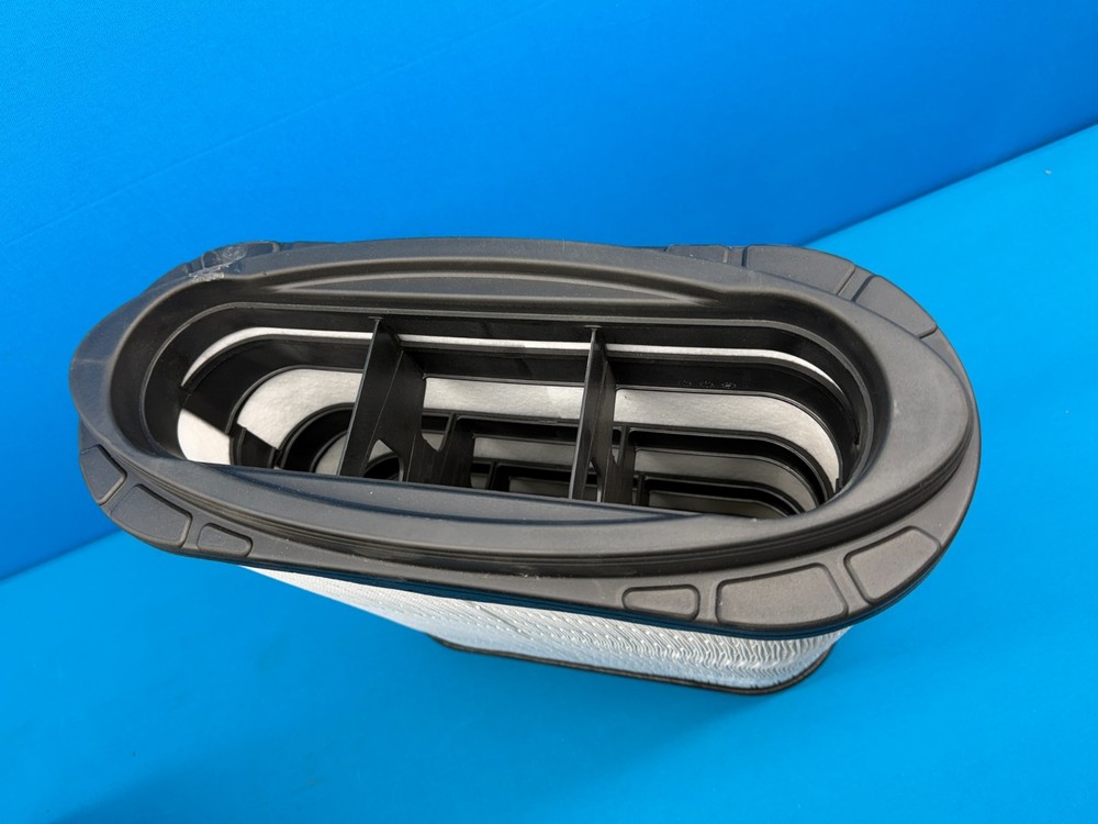 Genuine OEM Paccar D37-1061 Engine Air Filter Element