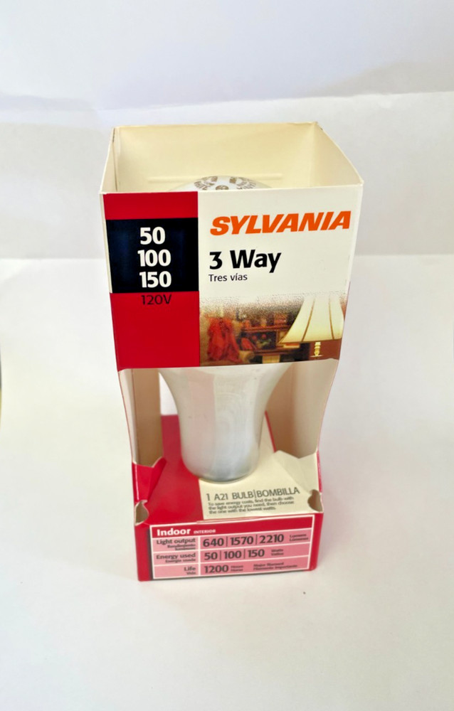 SYLVANIA SOFT WHITE 3-WAY LIGHT BULBS 50/150A21/WRP 120V.