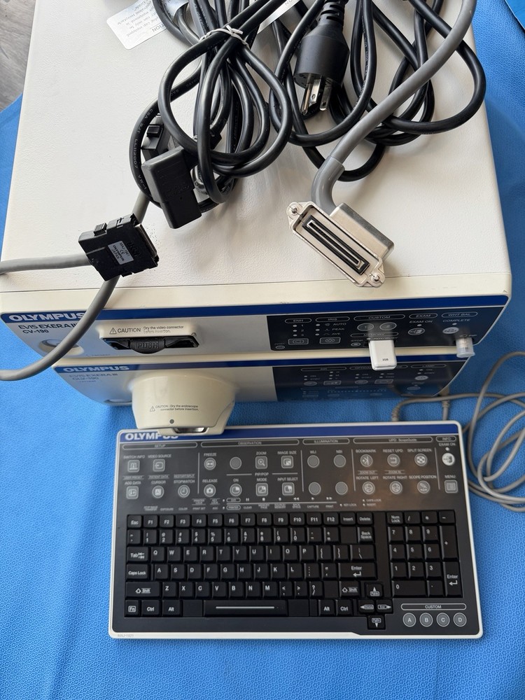 Olympus CV-190 Video Processor & CLV-190 Light Source with MAJ-1921 Keyboard