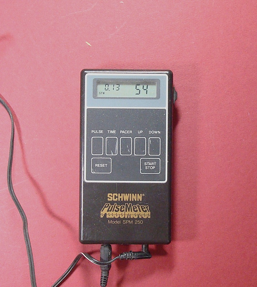 Schwinn Pulsemeter SPM 250 Pulse and timer reader Tested