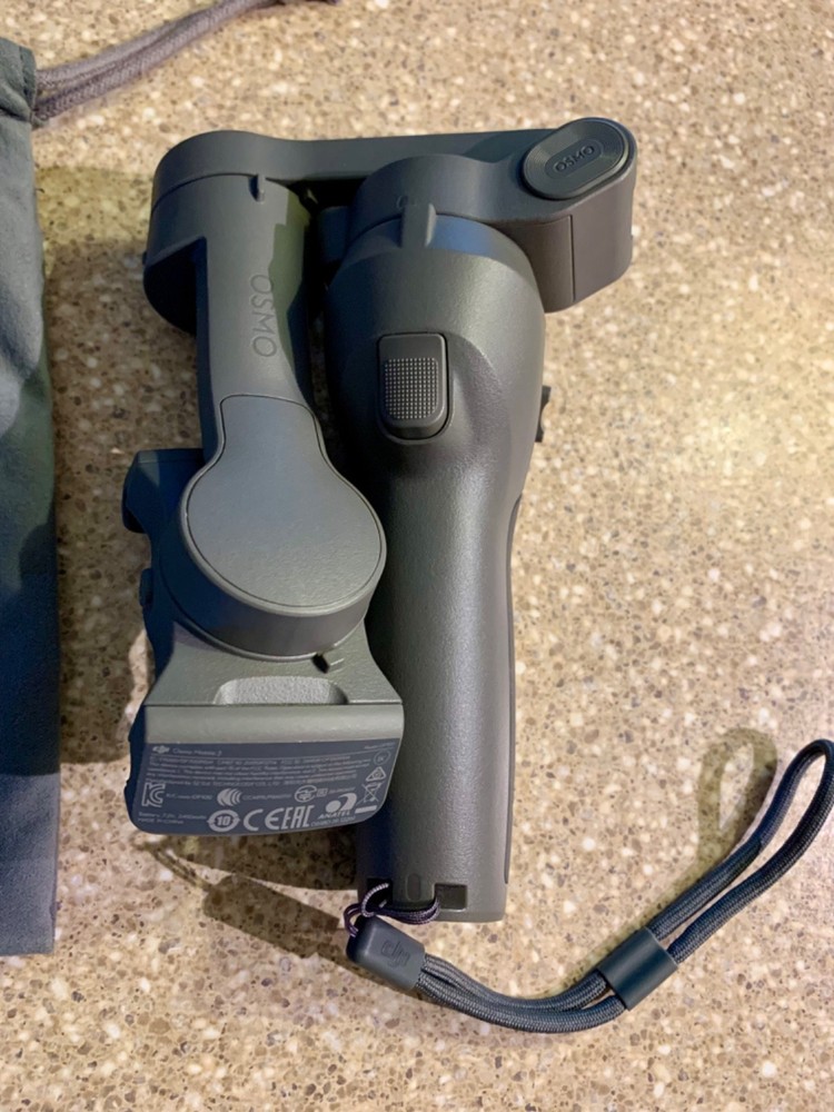 DJI Osmo Mobile 3 - 3-Axis Smartphone Gimbal Handheld Stabilizer iPhone Android