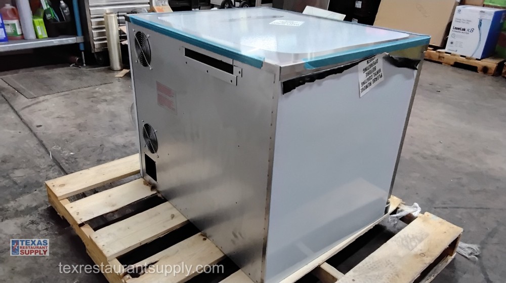 Blodgett Half Size Single Stack Electric Convection Oven