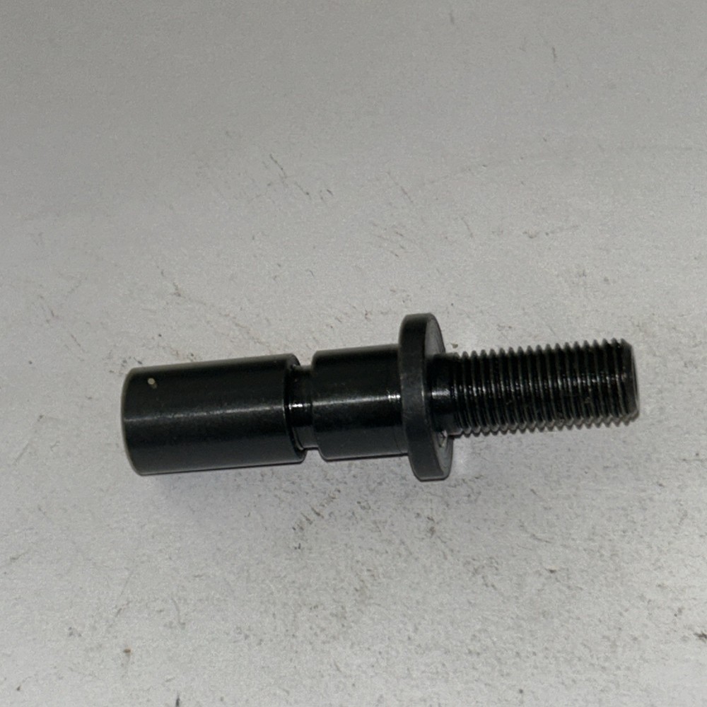 981646 Idler Stud