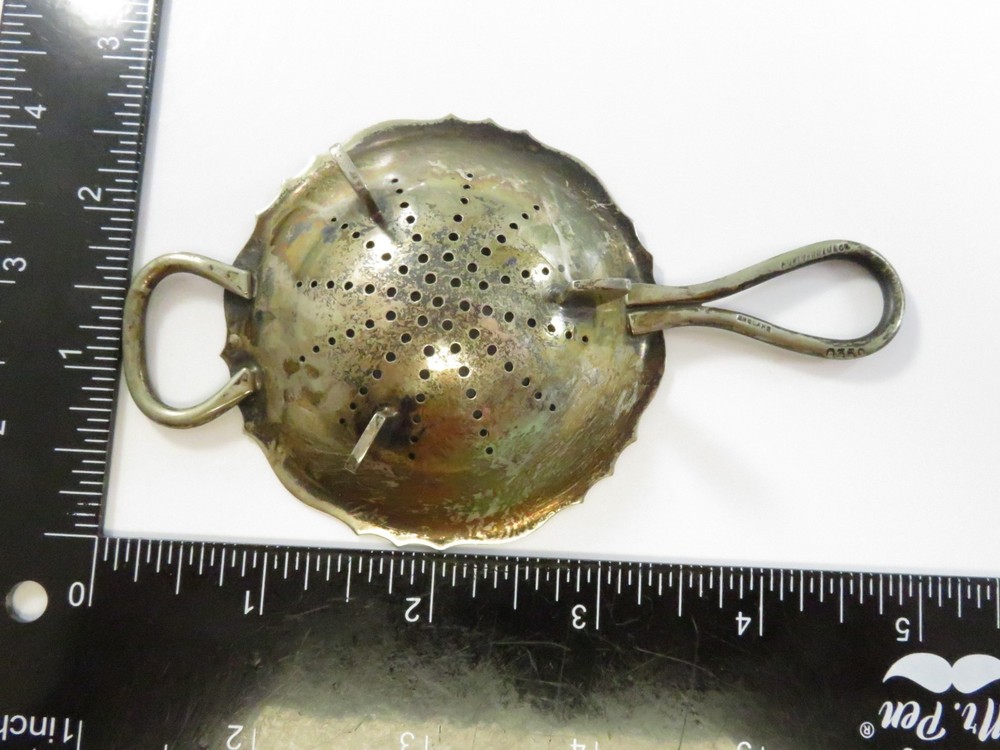 Cheltenham & Co England Silver Plate Tea Strainer 0359 Double Handle