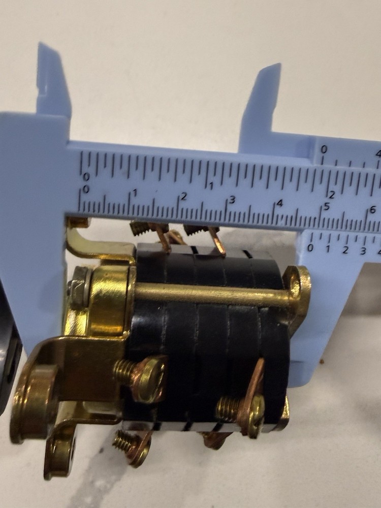 ARROW ROTARY SWITCHES 4 Position