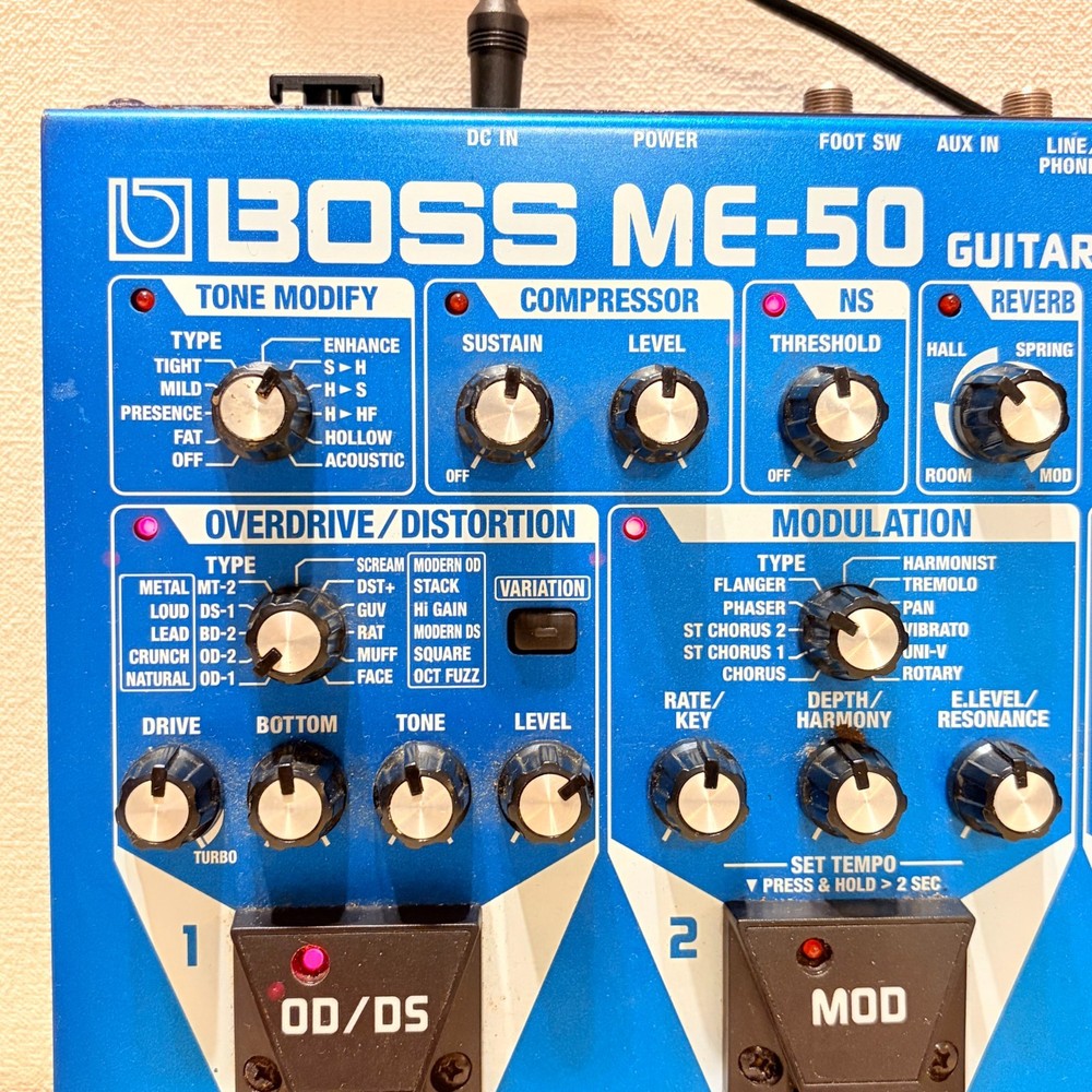 BOSS ME-50 Guitar Multi-Effects Pedal Processor Distortion Modulation Delay Test