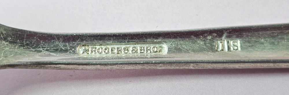 FORK Vintage Rogers & Bros. Silver Plate IS 7.5"