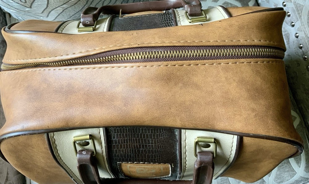 VINTAGE BOWLING BAG