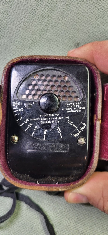 Weston Exposure Meter – Vintage Working Light Meter with Original Case