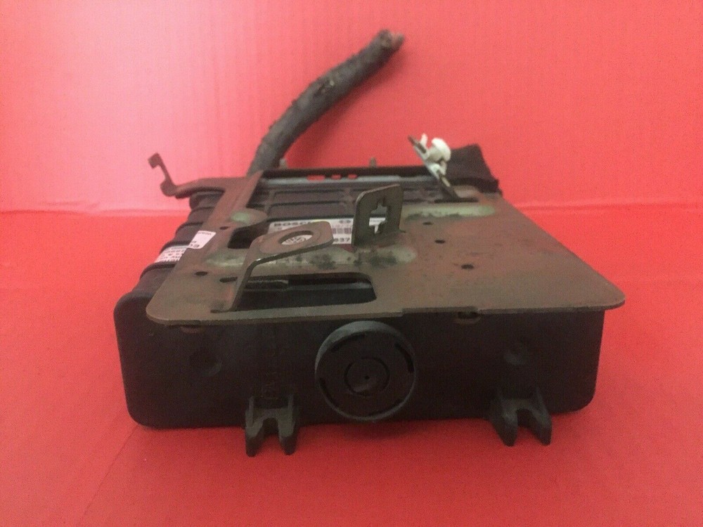 NY413-4 OEM 96 VOLKSWAGEN JETTA ENGINE CONTROL COMPUTER MODULE ECM ECU