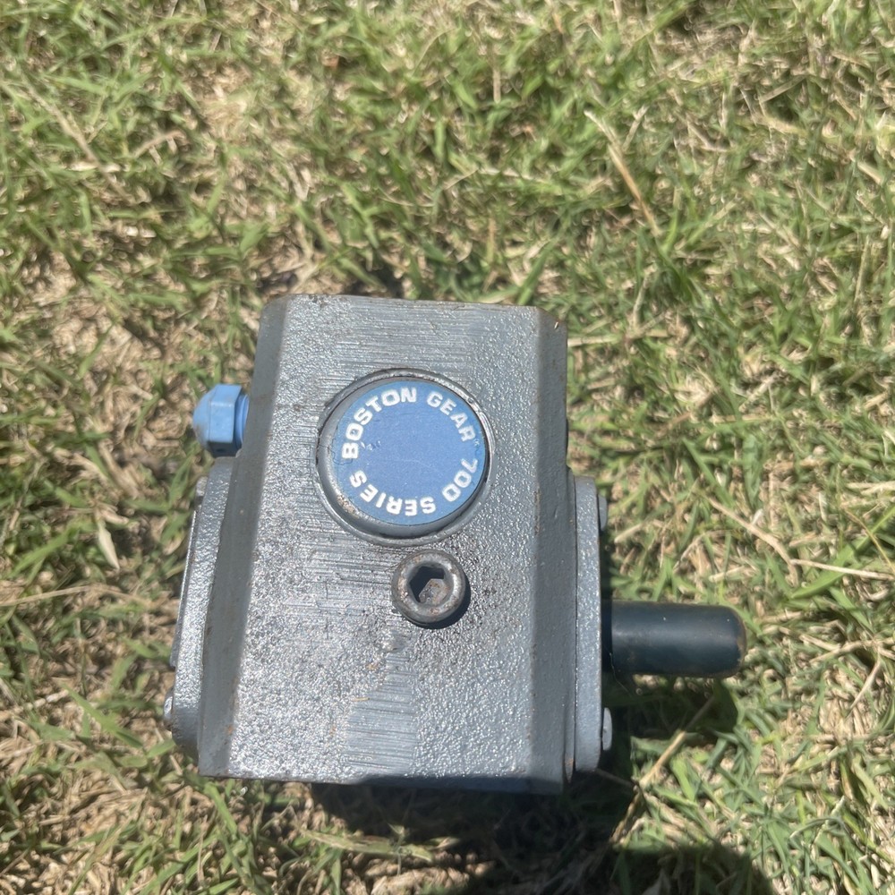NEW NO BOX BOSTON GEAR INPUT .15 Output 137