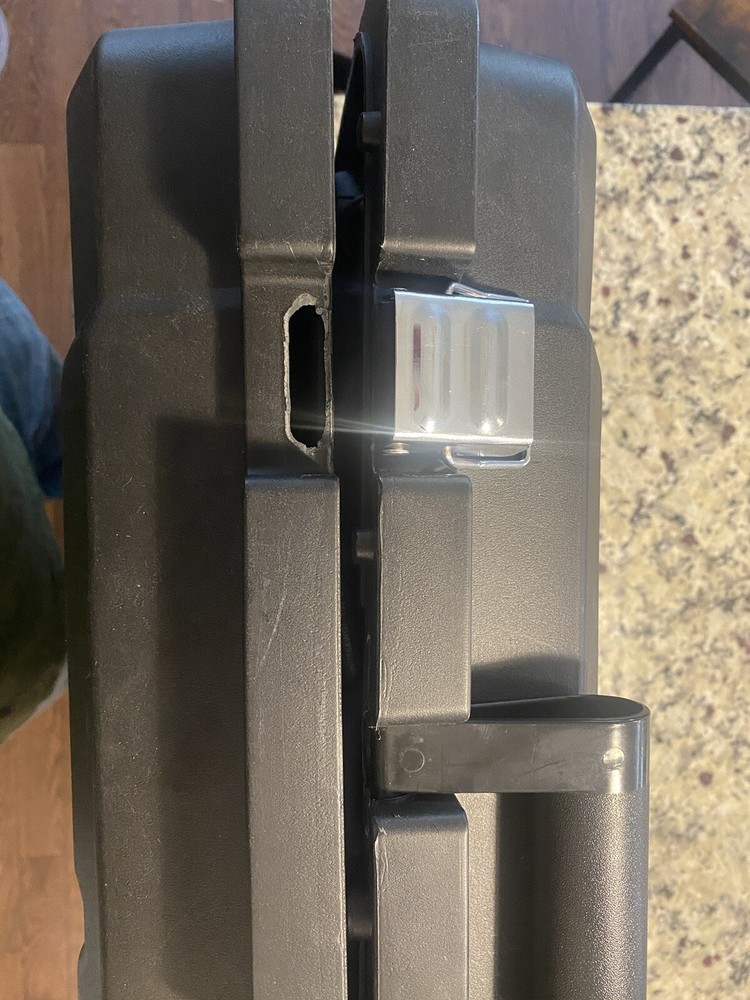Bauer 1631E-B 12.5A SDS Max Type Pro Demolition Hammer Kit