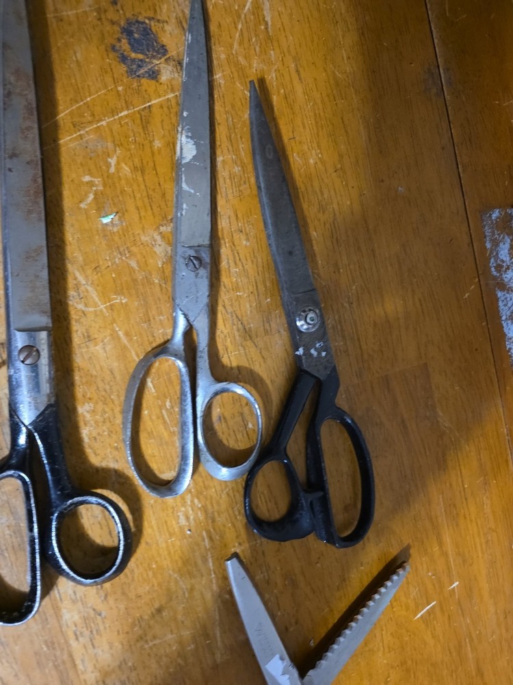 vintage scissors lot