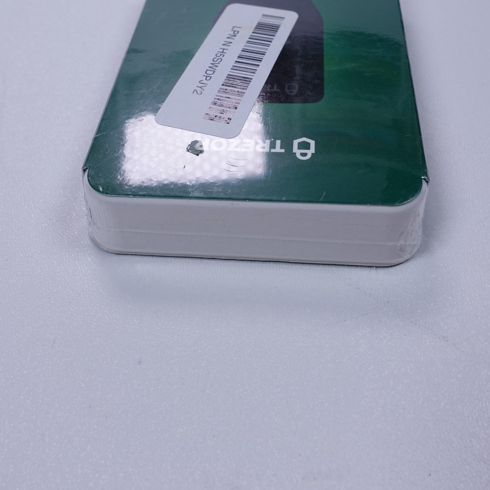 Trezor Safe 3 - Passphrase & Secure Element Protected Crypto Hardware Wallet