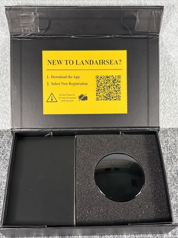 Land Air Sea 54 GPS Tracker