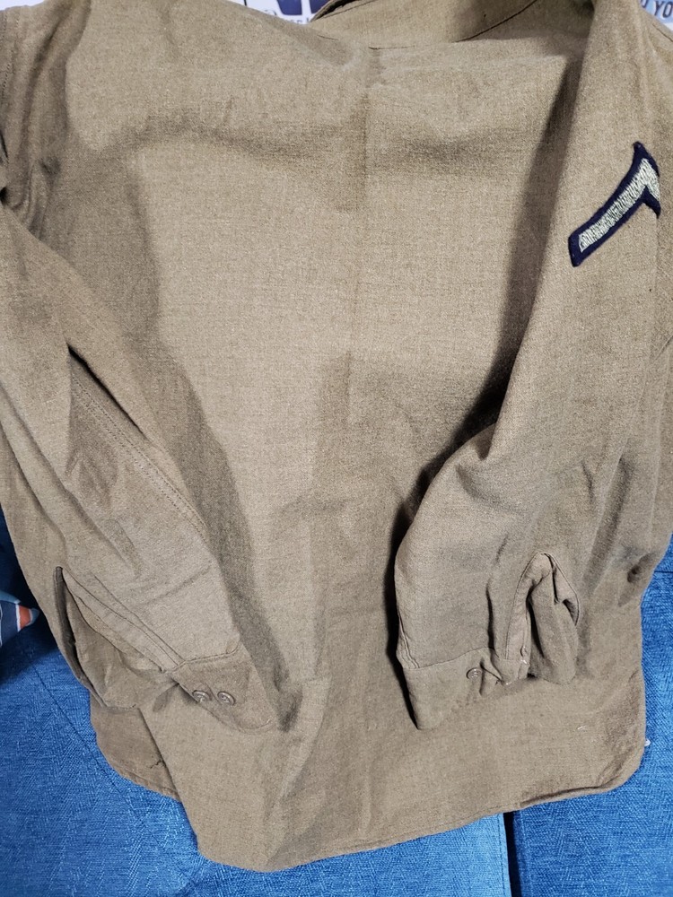 WWII ARMY OUTFIT