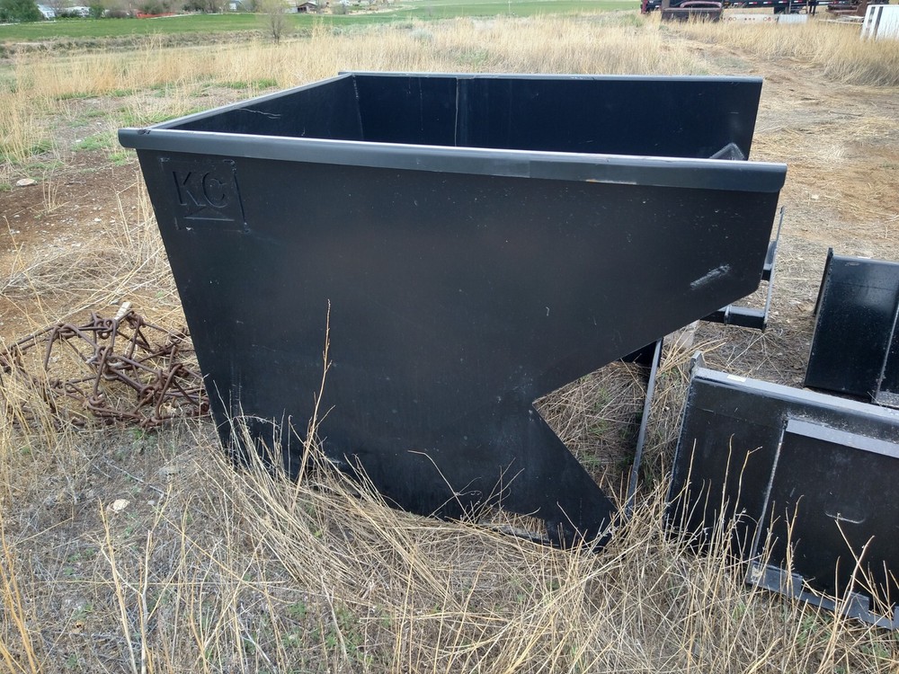 Skid Steer Compact Tractor Quick Attach 2 Cubic Yard Dump Hopper