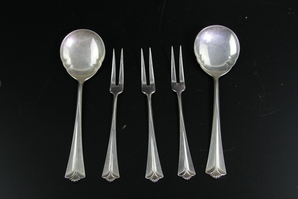 DAVID-ANDERSEN NORWAY 830 SILVER RADHUS PATTERN (5 PIECES) SPOONS & FORKS