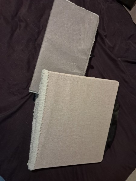 Foldable Cat Bed (unused)