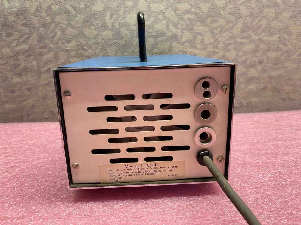 RICHARDS VERILEX PORTABLE LIGHT SOURCE