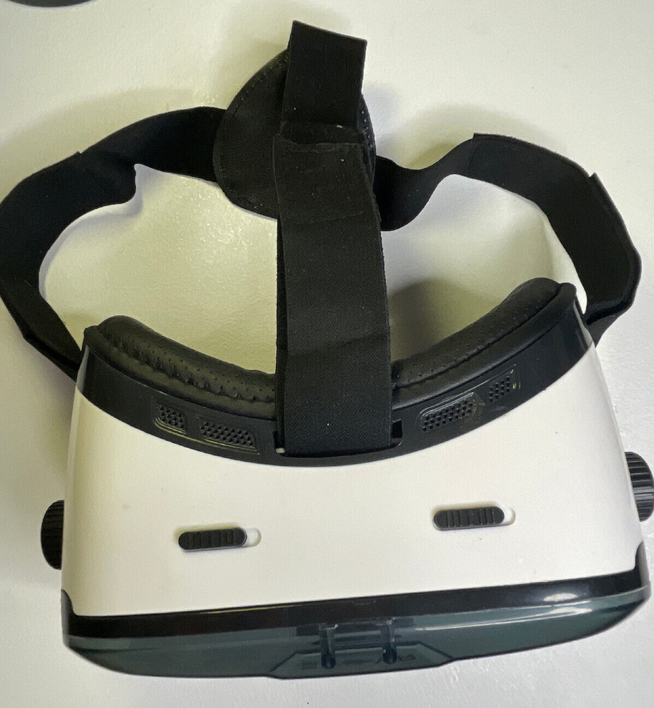 EVO VR ULTRA 11 VIRTUAL REALITY HEADSET WHITE - HEADSET ONLY
