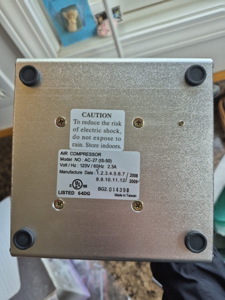 New Iwata Silver Jet Compressor IS-50 -